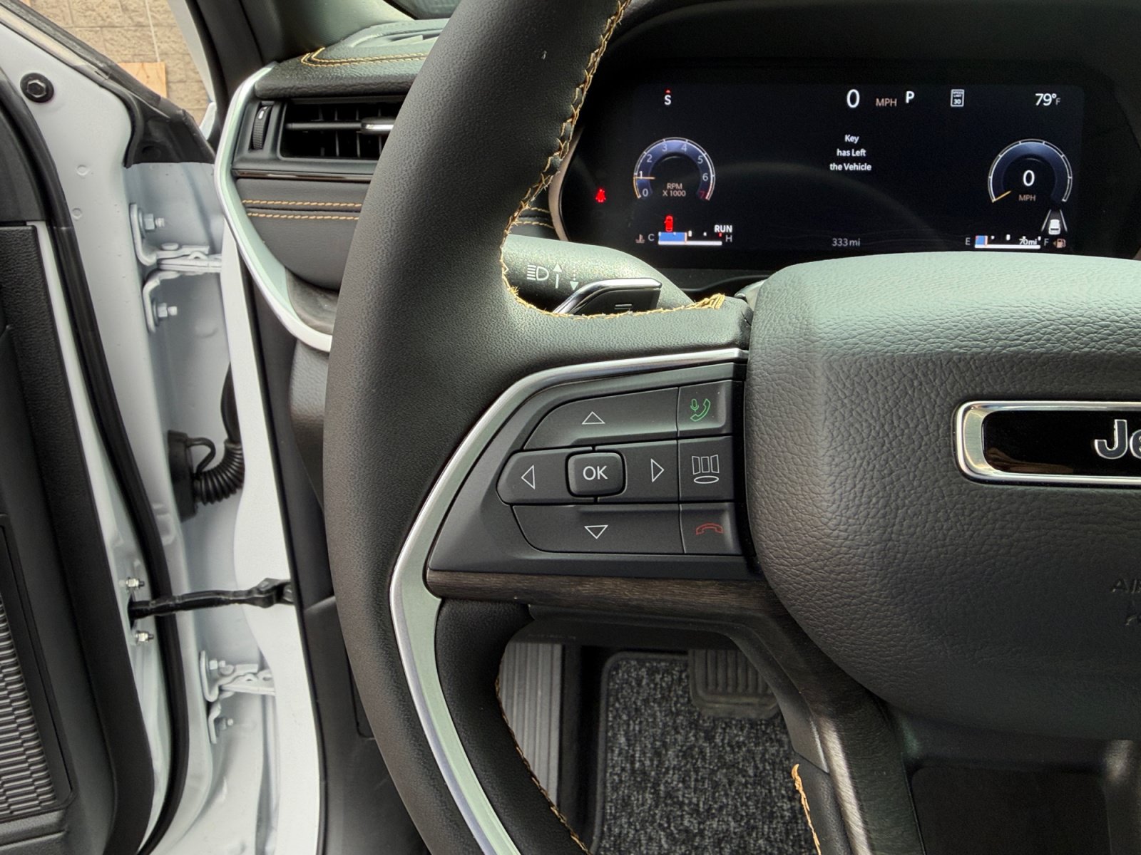 New 2026 Jeep Grand Cherokee Limited AWD/4WD image 15