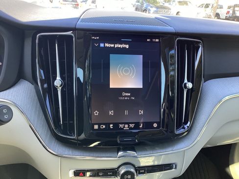 Certified 2025 Volvo XC60 T8 Plus w/ Protection Package Premier image 23