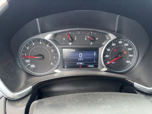 Used 2019 Chevrolet Equinox LT FWD image 11