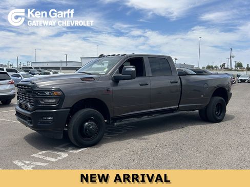 Used 2025 RAM 3500 Tradesman AWD/4WD image 1
