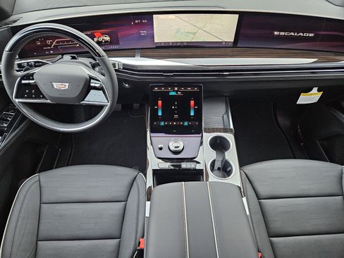 New 2026 Cadillac Escalade Luxury w/ Touring Package AWD/4WD image 19