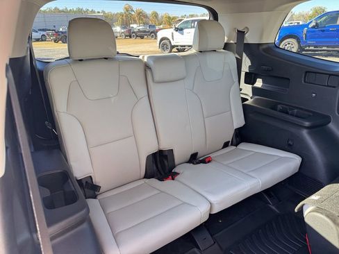 Used 2022 Kia Telluride S image 26