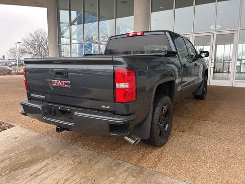 Used 2017 GMC Sierra 1500 SLE image 5