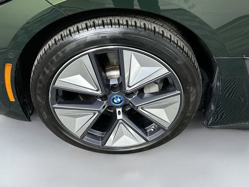 Certified 2023 BMW i4 eDrive35 RWD image 32