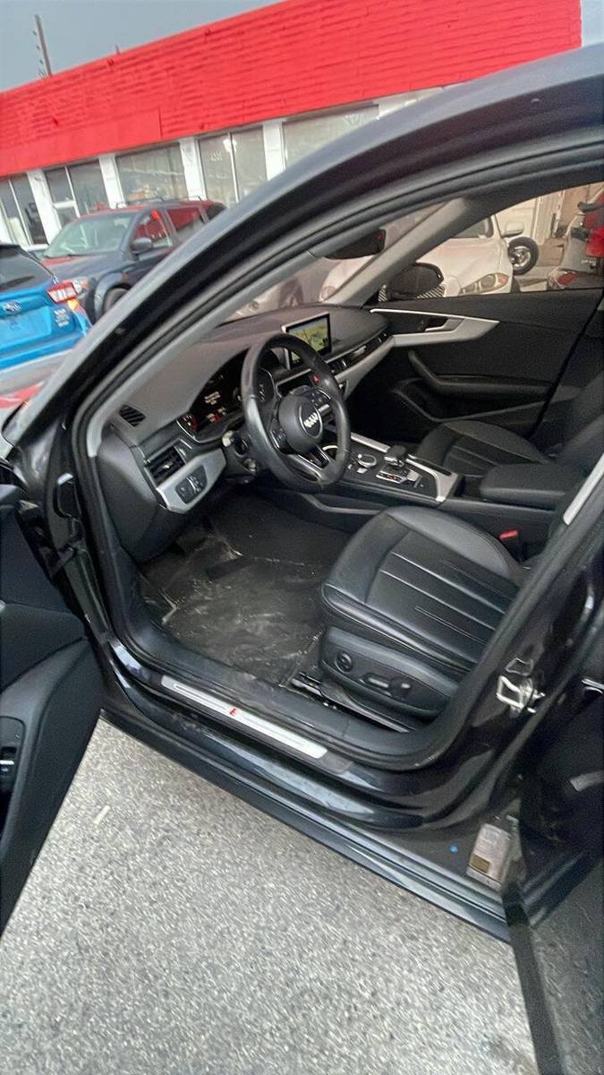 Used 2018 Audi A4 2.0T Ultra Premium w/ 18" Wheel Package FWD image 3