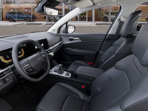 New 2026 Kia Sportage EX image 18