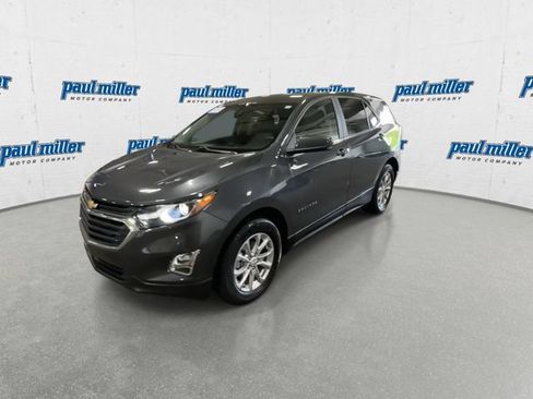 Used 2021 Chevrolet Equinox LT FWD image 5
