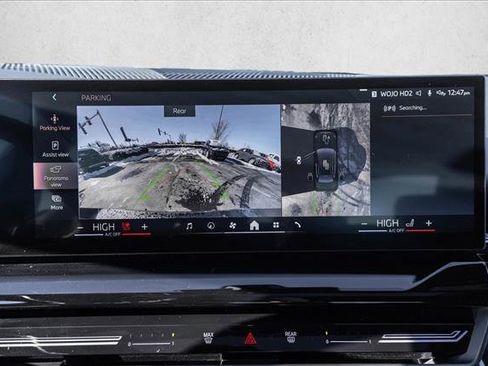 Used 2024 BMW 530i xDrive w/ Premium Package image 18