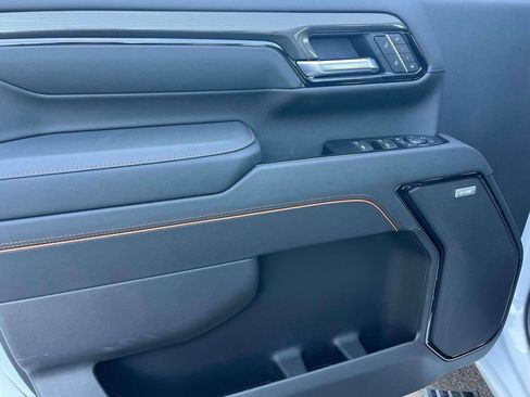 New 2026 GMC Sierra 2500 AT4 w/ AT4 Premium Plus Package image 18