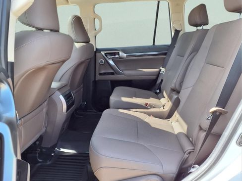 Used 2023 Lexus GX 460 Premium AWD/4WD image 11