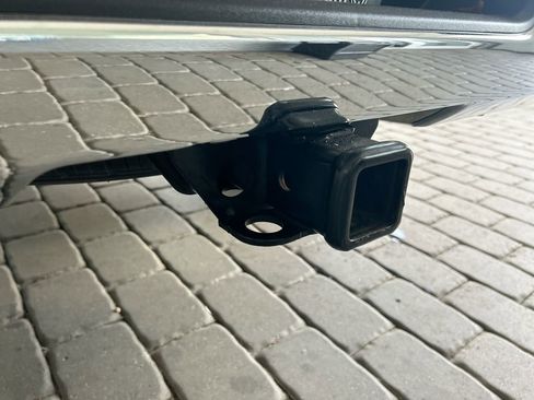 Used 2023 Chevrolet Silverado 1500 LT image 40