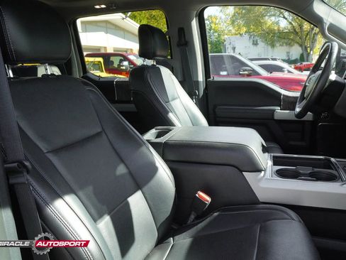 Used 2017 Ford F350 Lariat w/ Lariat Ultimate Package image 32