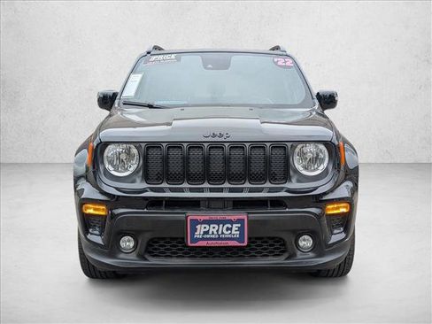 Used 2022 Jeep Renegade Altitude w/ Convenience Group AWD/4WD image 2