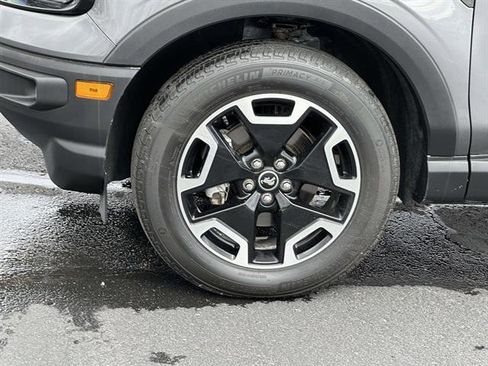 Used 2023 Ford Bronco Sport Outer Banks w/ Tech Package image 8