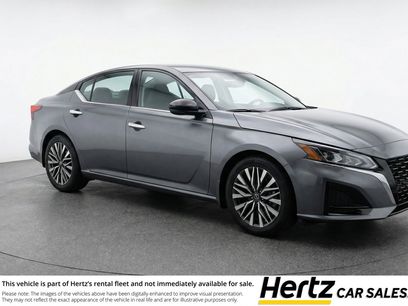 Used 2025 Nissan Altima 2.5 SV