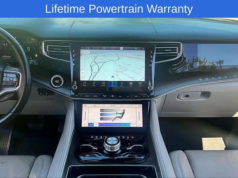 Used 2023 Jeep Grand Wagoneer 4WD w/ Rear Seat Video Group 1 image 40