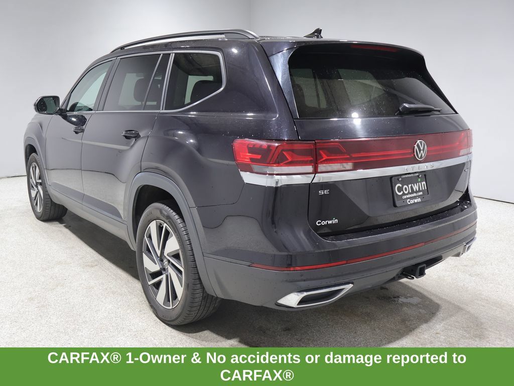 Used 2025 Volkswagen Atlas SE AWD/4WD image 5
