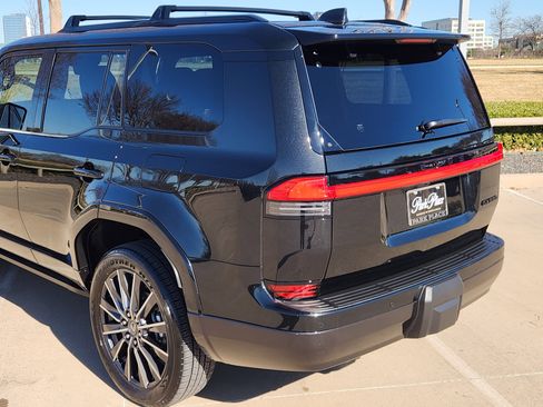 Certified 2025 Lexus GX 550 image 11