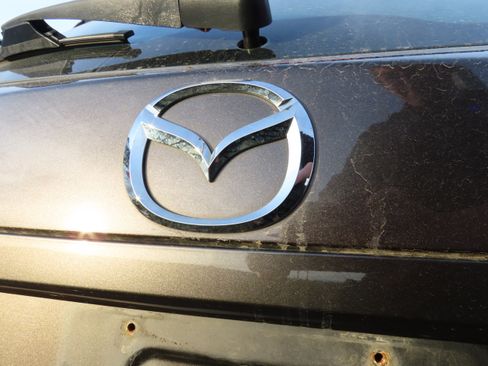 Used 2015 MAZDA MAZDA3 i Sport image 14