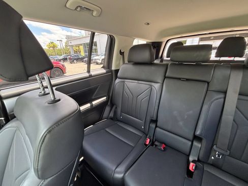 Used 2026 Hyundai Santa Fe SEL FWD image 41