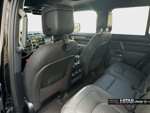 Used 2024 Land Rover Defender 110 X AWD/4WD image 18