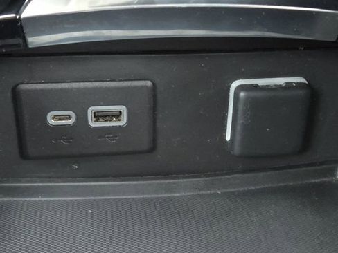 Used 2022 Buick Envision Preferred image 7