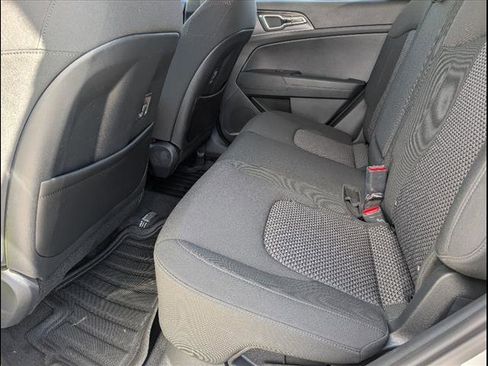 New 2026 Kia Sportage S image 8