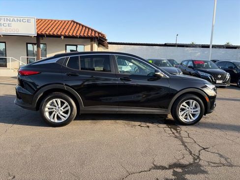Used 2025 Buick Envista Sport Touring FWD image 6