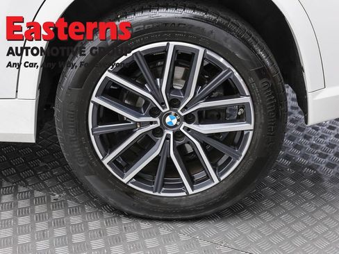 Used 2023 BMW X1 xDrive28i w/ M Sport Package AWD/4WD image 8