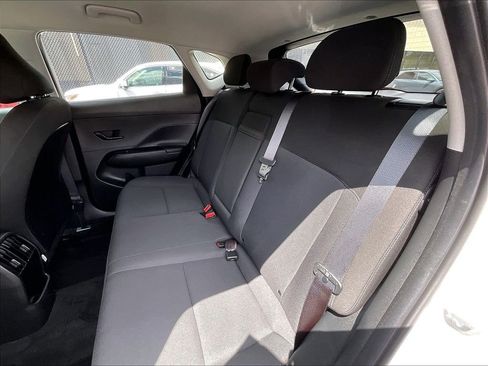 Used 2024 Hyundai Kona SEL AWD/4WD image 15
