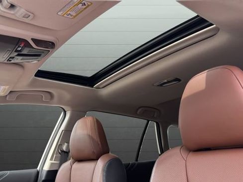 Used 2022 Subaru Outback Touring XT image 22