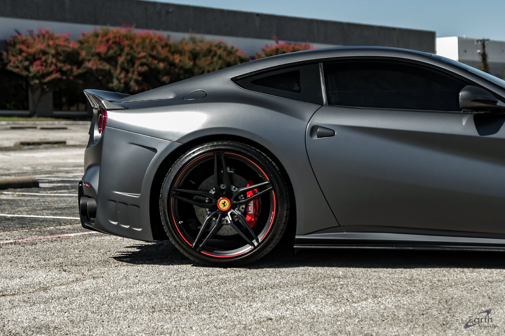 Used 2014 Ferrari F12 Berlinetta RWD image 29
