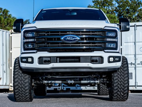 New 2026 Ford F250 Platinum image 9