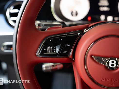Used 2023 Bentley Continental GT Mulliner AWD/4WD image 27