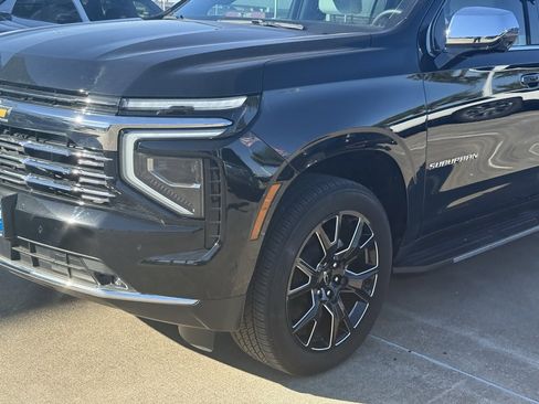 New 2025 Chevrolet Suburban Premier image 2