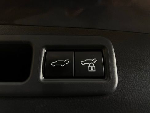 Used 2025 Lexus RX 450h AWD w/ Convenience Package image 32