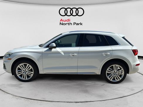 Used 2019 Audi Q5 2.0T Premium Plus w/ Premium Plus Package AWD/4WD image 4