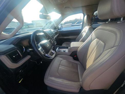 Used 2024 Ford Expedition Max Limited image 6