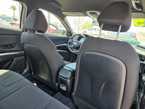 Certified 2025 Hyundai Elantra Sport FWD image 16