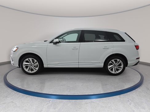 Used 2023 Audi Q7 2.0T Premium w/ Convenience Package AWD/4WD image 8