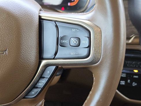 Used 2024 RAM 2500 Limited w/ Towing Technology Group AWD/4WD image 28