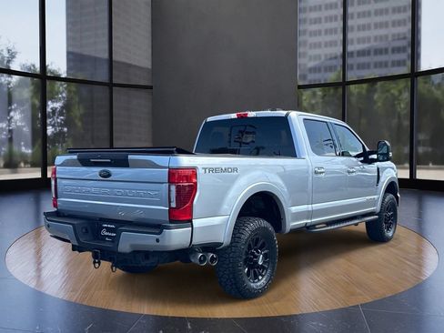 Certified 2022 Ford F350 Lariat w/ Tremor Off-Road Package AWD/4WD image 3