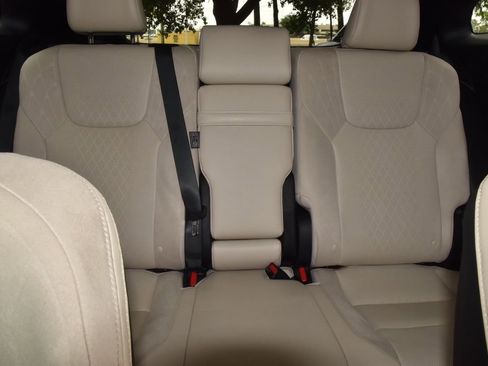 Used 2023 Lexus RX 350 FWD w/ Cold Area Package image 21