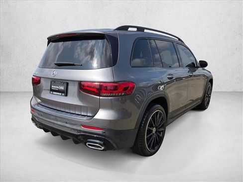 Used 2022 Mercedes-Benz GLB 250 image 5