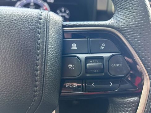 Used 2024 Toyota Tundra Limited AWD/4WD image 25