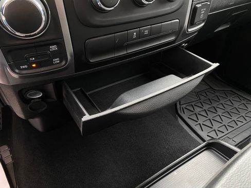 Used 2023 RAM 1500 Classic SLT image 17