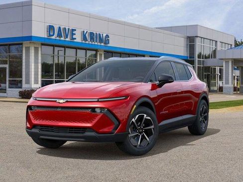 New 2026 Chevrolet Equinox EV LT image 6