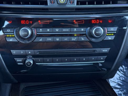 Used 2016 BMW X5 xDrive50i image 29