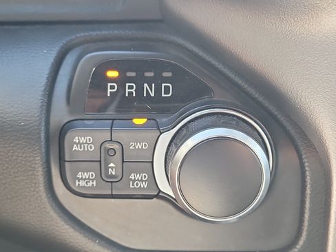 Used 2020 RAM 1500 Big Horn AWD/4WD image 28