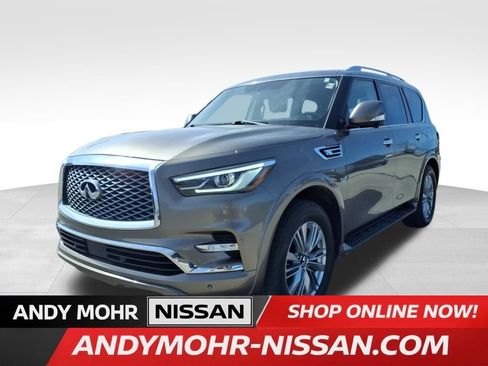 Used 2018 INFINITI QX80 Base w/ All Season Package image 4
